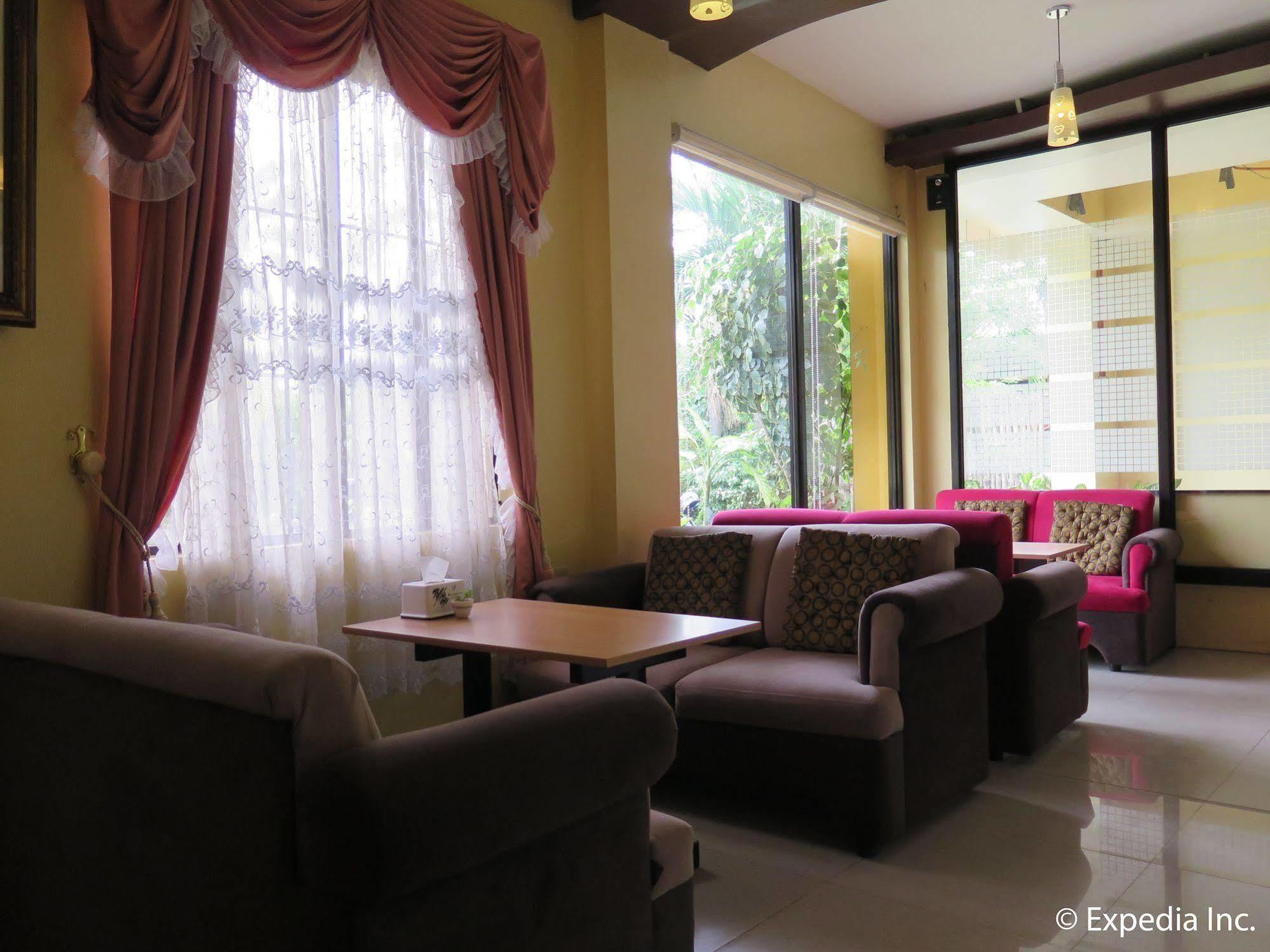 Oyo 197 Sunny Point Hotel Davao City Exteriér fotografie