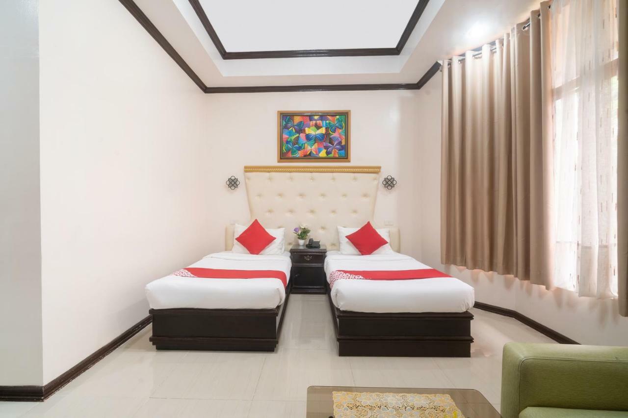 Oyo 197 Sunny Point Hotel Davao City Exteriér fotografie